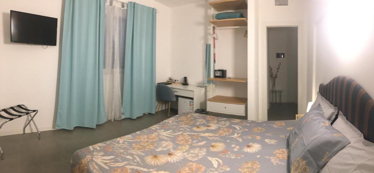 Guesthouse Villa Jung Bordighera Exteriör bild