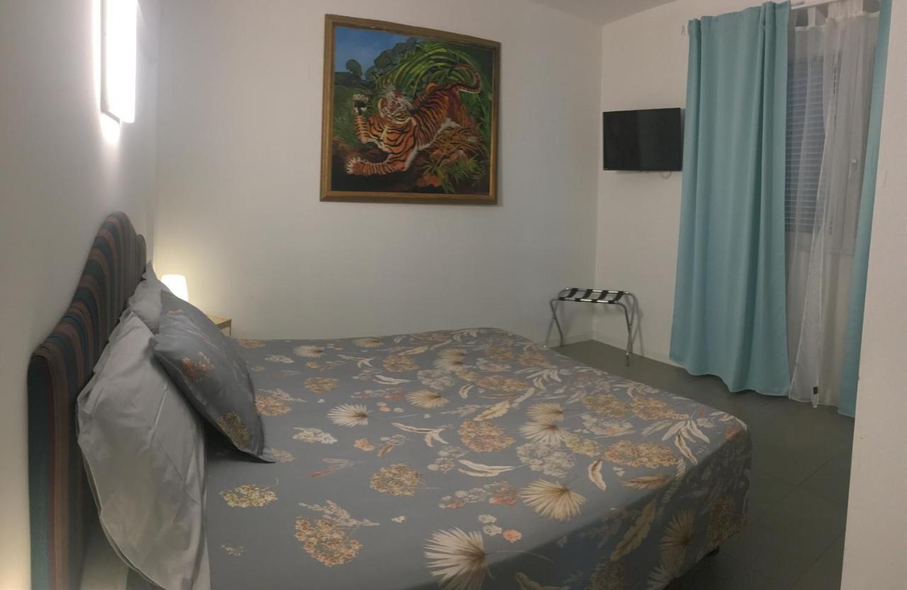 Guesthouse Villa Jung Bordighera Exteriör bild