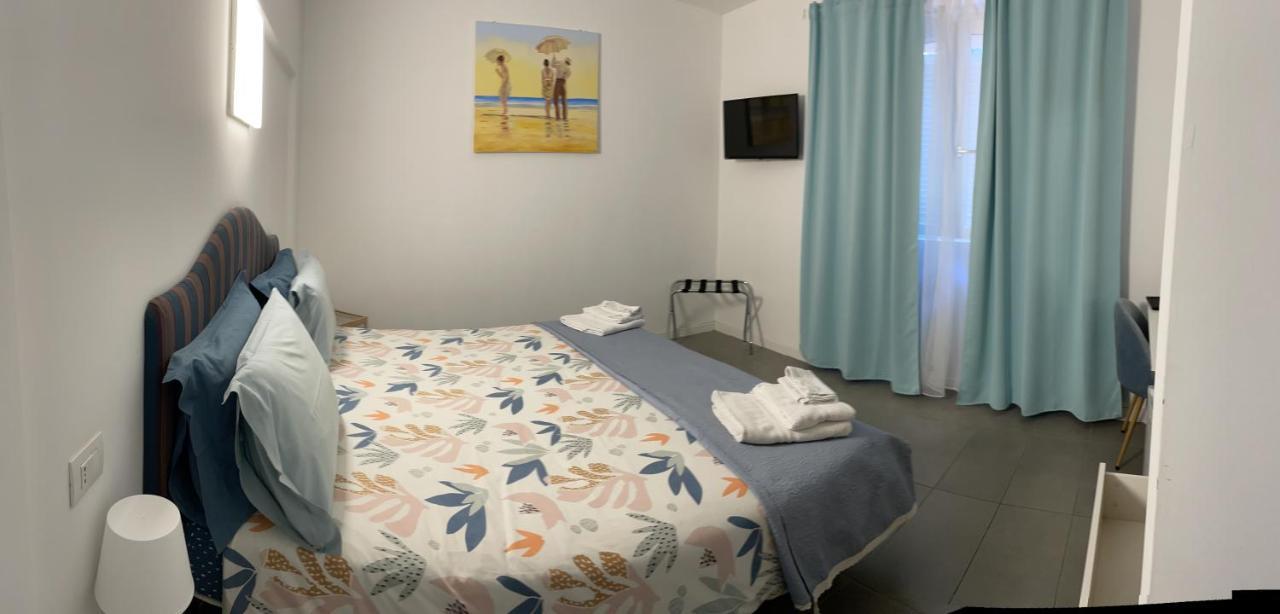 Guesthouse Villa Jung Bordighera Exteriör bild